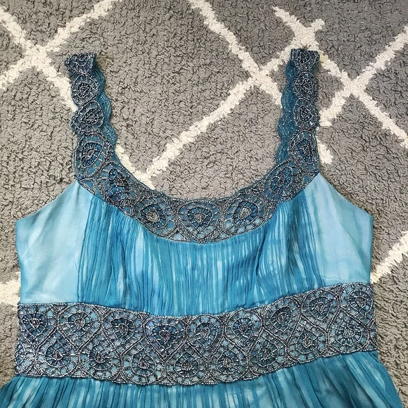 Adrianna Papel Beaded Evening Dress size 12 - Picture 3 of 11